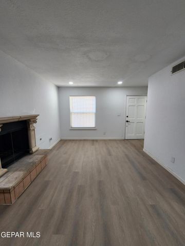 2520 SAN JOSE Avenue 4C, El Paso, TX 79930