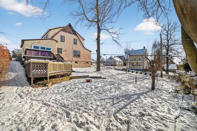 530 DYCKMAN Street, Peekskill, NY 10566