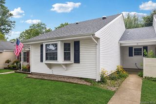 15 Forge Lane, Coram, NY 11727