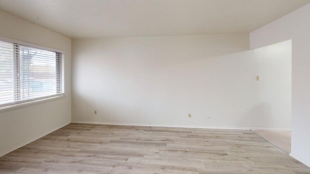1005 Carlisle Boulevard SE, Albuquerque, NM 87106
