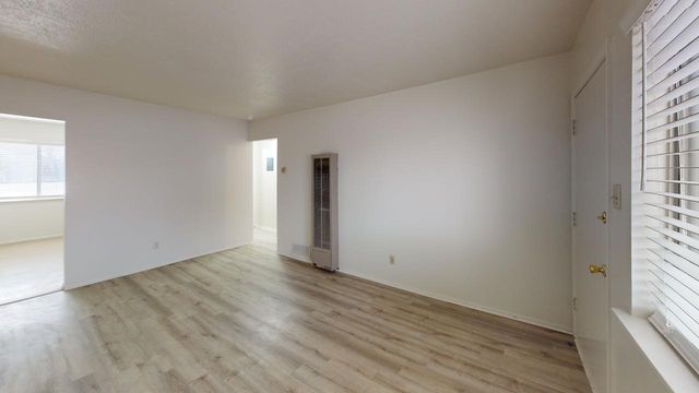 1005 Carlisle Boulevard SE, Albuquerque, NM 87106
