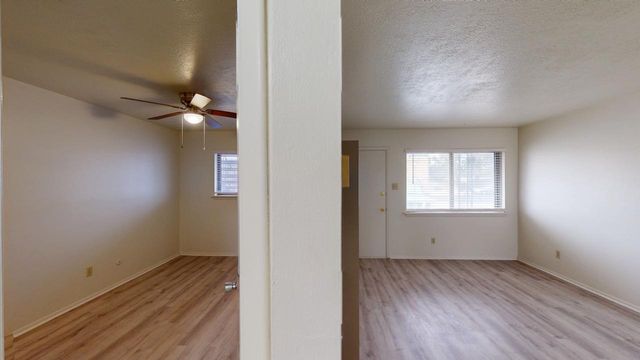 1005 Carlisle Boulevard SE, Albuquerque, NM 87106