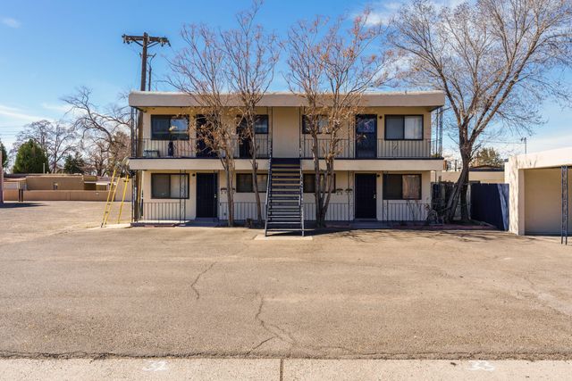 1005 Carlisle Boulevard SE, Albuquerque, NM 87106