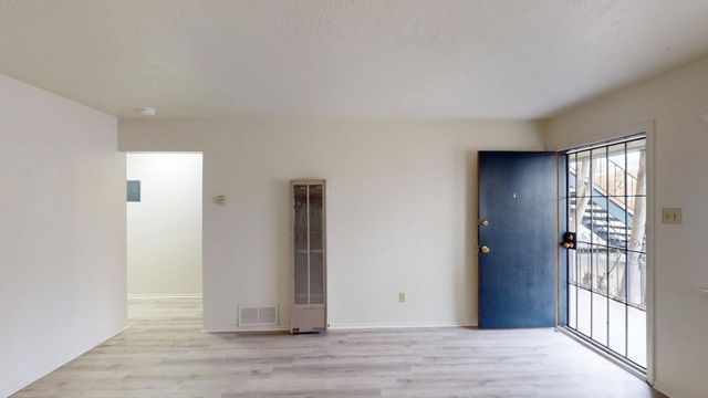 1005 Carlisle Boulevard SE, Albuquerque, NM 87106