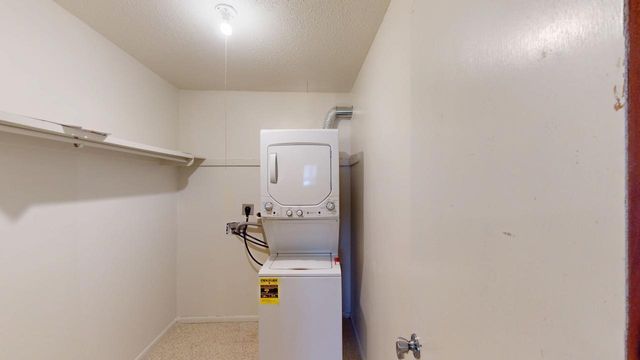 1005 Carlisle Boulevard SE, Albuquerque, NM 87106