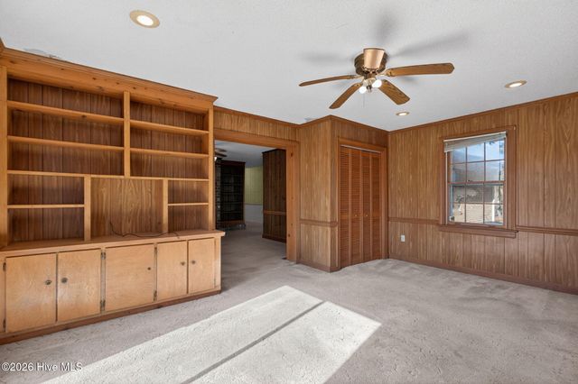 1911 Lenoir Drive E, Wilson, NC 27893