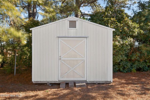 1911 Lenoir Drive E, Wilson, NC 27893