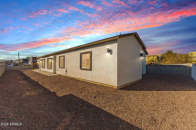 9425 N 9TH Avenue, Phoenix, AZ 85021