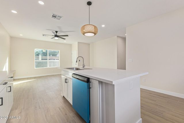 9425 N 9TH Avenue, Phoenix, AZ 85021