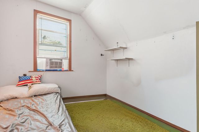 5 Floyd Ave, Lynn, MA 01904