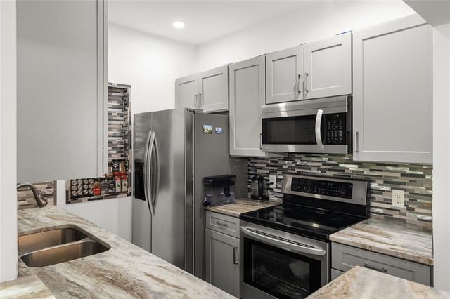 2921 Lenox Road NE 305, Atlanta, GA 30324