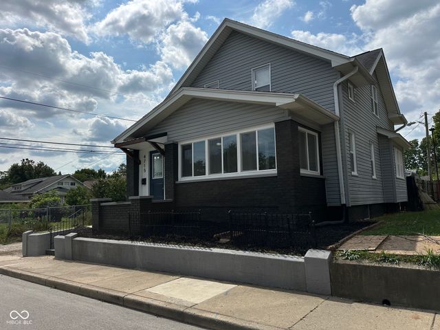 4715 E New York, Indianapolis, IN 46201