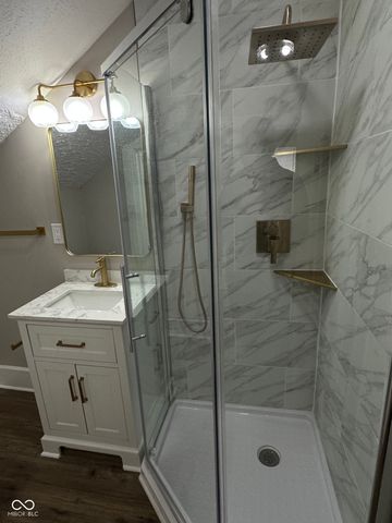 4715 E New York, Indianapolis, IN 46201