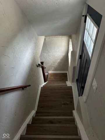 4715 E New York, Indianapolis, IN 46201