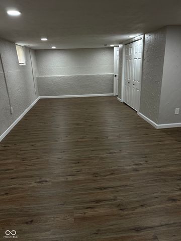 4715 E New York, Indianapolis, IN 46201