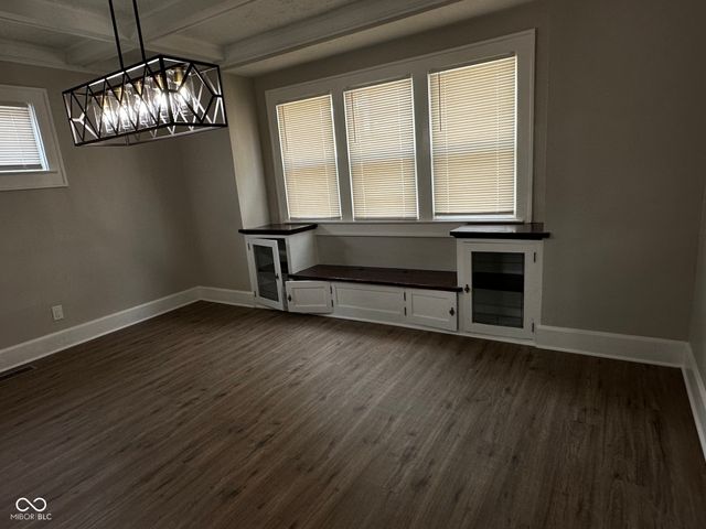 4715 E New York, Indianapolis, IN 46201