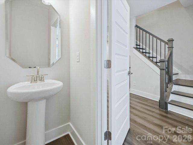 2140 Electric Lane, Charlotte, NC 28205