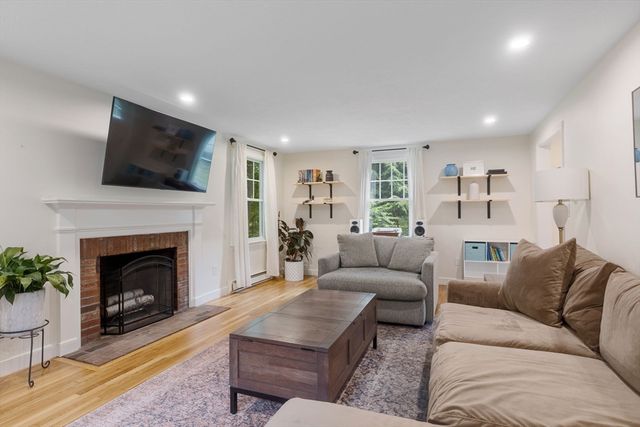 166 Red Acre Rd, Stow, MA 01775