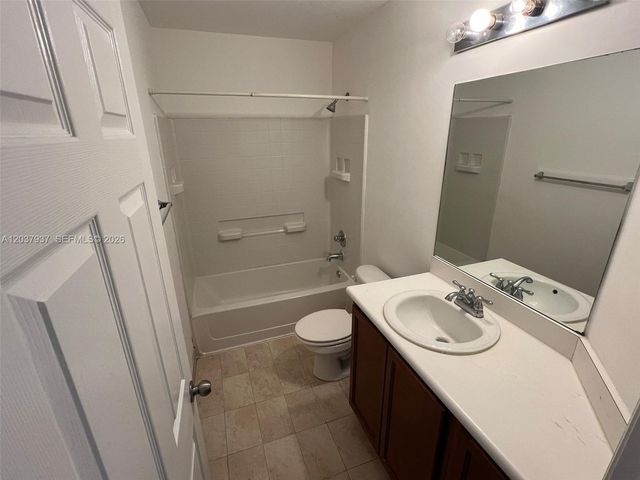 27568 SW 143rd Ave 27568, Homestead, FL 33032