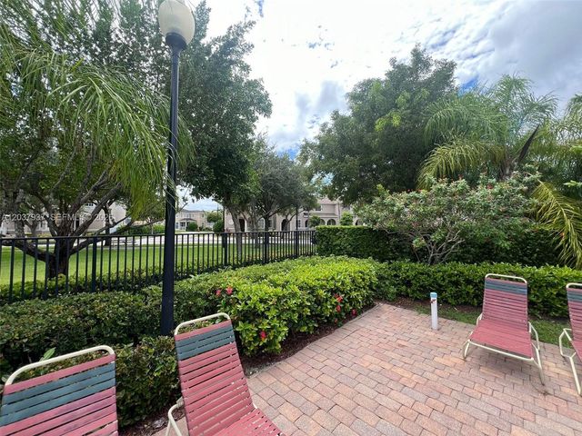 27568 SW 143rd Ave 27568, Homestead, FL 33032