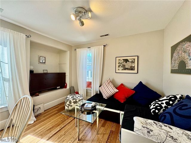 517 3rd Street, Marietta, OH 45750