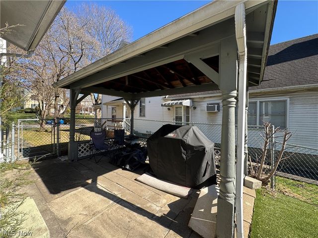 517 3rd Street, Marietta, OH 45750