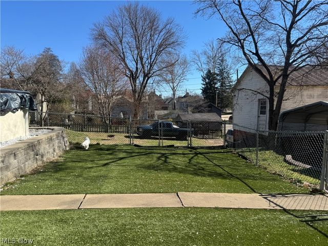 517 3rd Street, Marietta, OH 45750