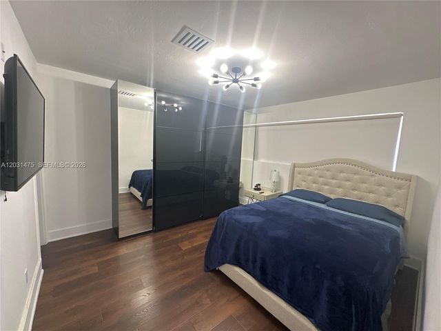 21230 NE 24th Ct 0, Miami, FL 33180