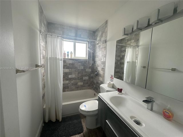 21230 NE 24th Ct 0, Miami, FL 33180