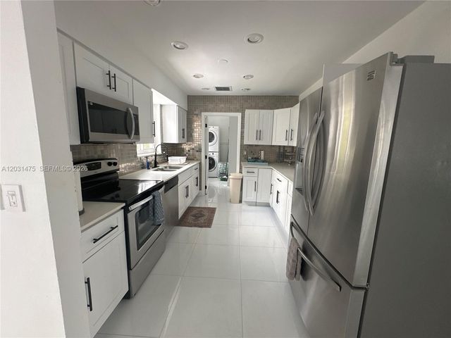21230 NE 24th Ct 0, Miami, FL 33180