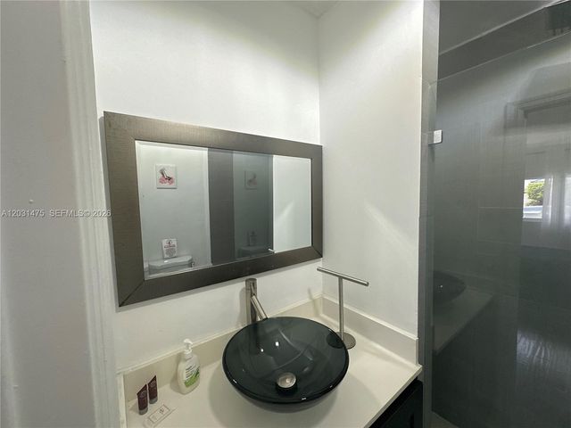 21230 NE 24th Ct 0, Miami, FL 33180