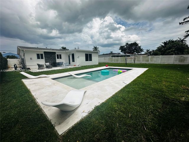 21230 NE 24th Ct 0, Miami, FL 33180