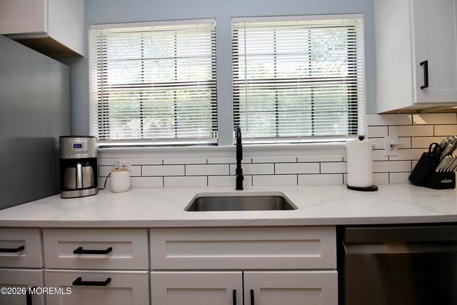 111 Azalea Circle, Jackson, NJ 08527