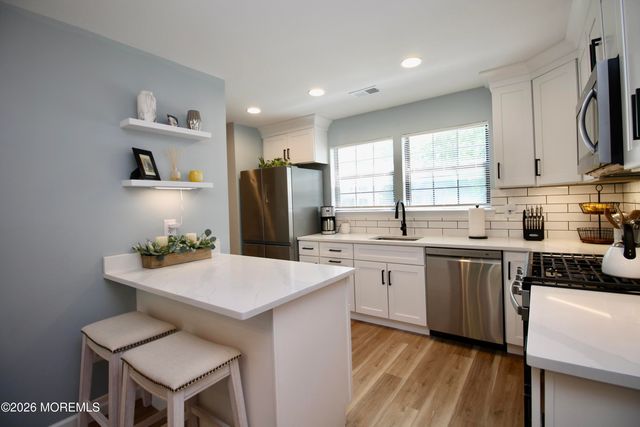 111 Azalea Circle, Jackson, NJ 08527