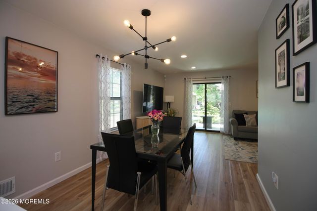 111 Azalea Circle, Jackson, NJ 08527