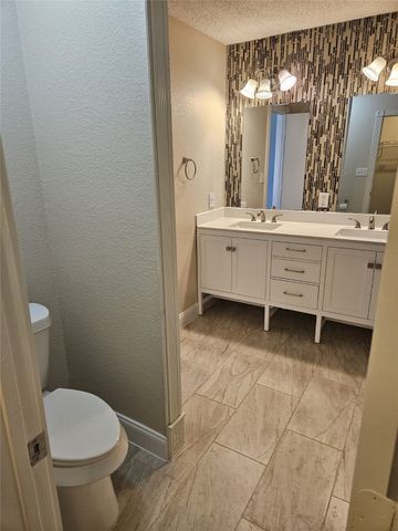 864 Fairview Drive, Krugerville, TX 76227