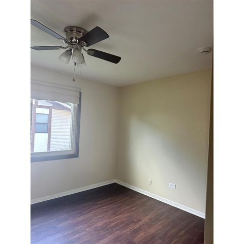 19208 Pine Drive 204, Country Club Hills, IL 60478