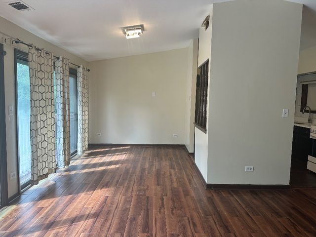 19208 Pine Drive 204, Country Club Hills, IL 60478