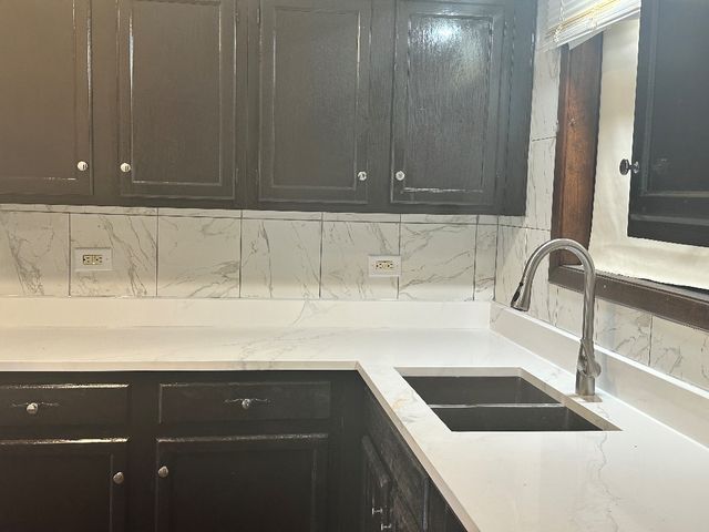 19208 Pine Drive 204, Country Club Hills, IL 60478