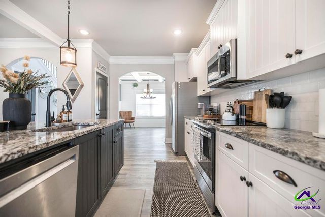 306 Harley Farms Drive, Bonaire, GA 31005