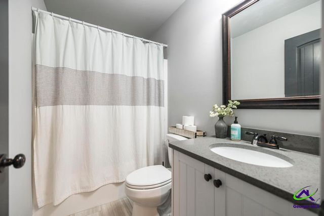 306 Harley Farms Drive, Bonaire, GA 31005