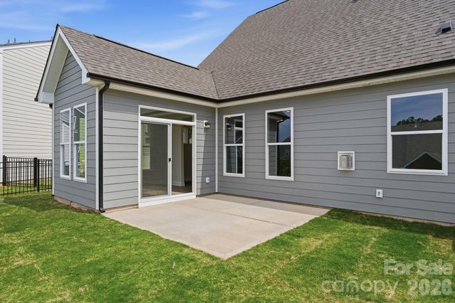 122 S Dunlavin Way, Mooresville, NC 28115