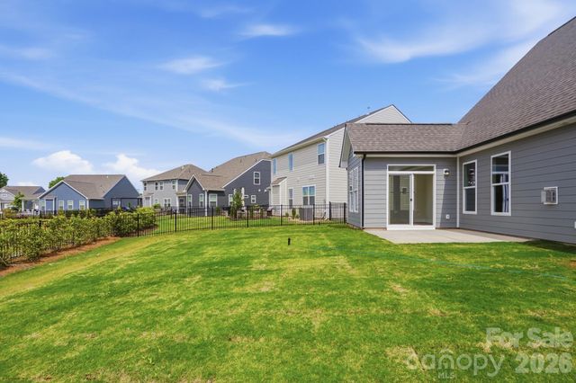 122 S Dunlavin Way, Mooresville, NC 28115