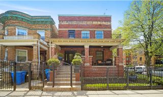 1067 W Balmoral Avenue 2, Chicago, IL 60640