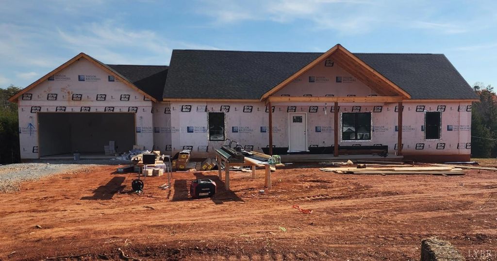 282 Pebble Road, Rustburg, VA 24588