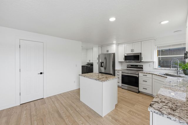 51281 Riley Lane, La Pine, OR 97739