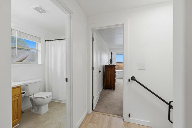 51281 Riley Lane, La Pine, OR 97739