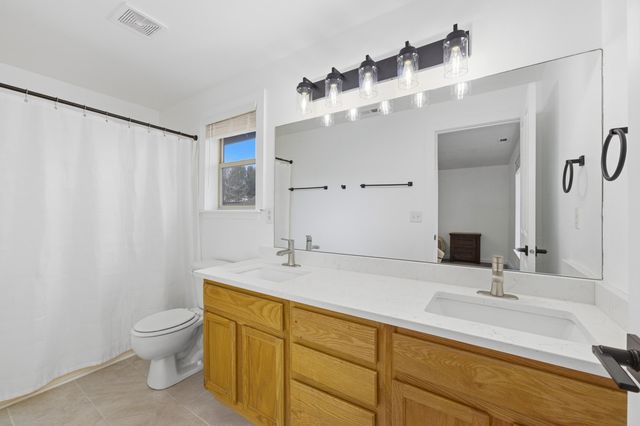 51281 Riley Lane, La Pine, OR 97739