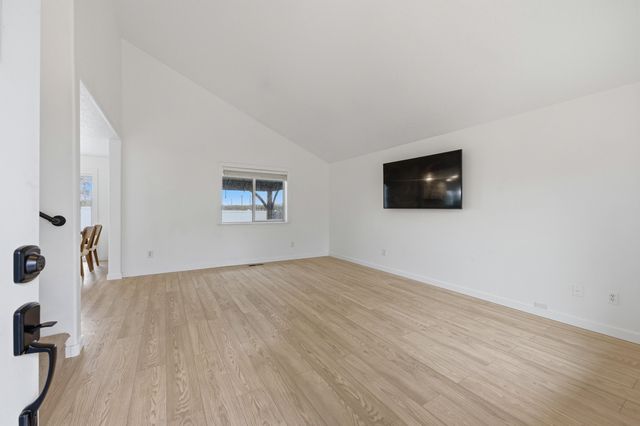 51281 Riley Lane, La Pine, OR 97739