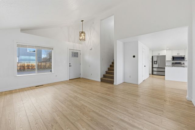 51281 Riley Lane, La Pine, OR 97739